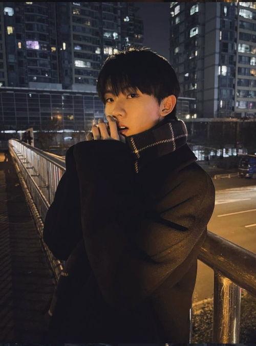 超级爆料马嘉祺视频,超级爆料背后的惊人真相  第1张